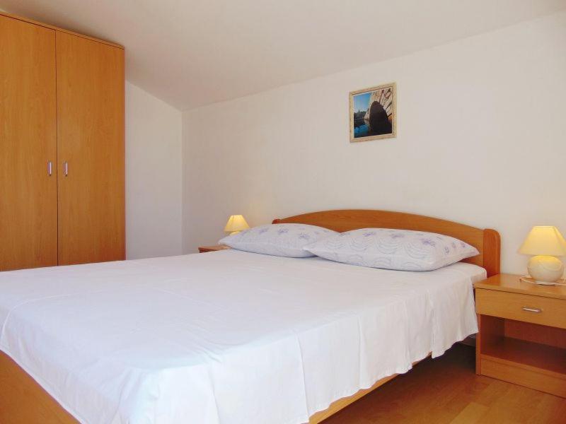 Apartment Mirjana Водице Екстериор снимка